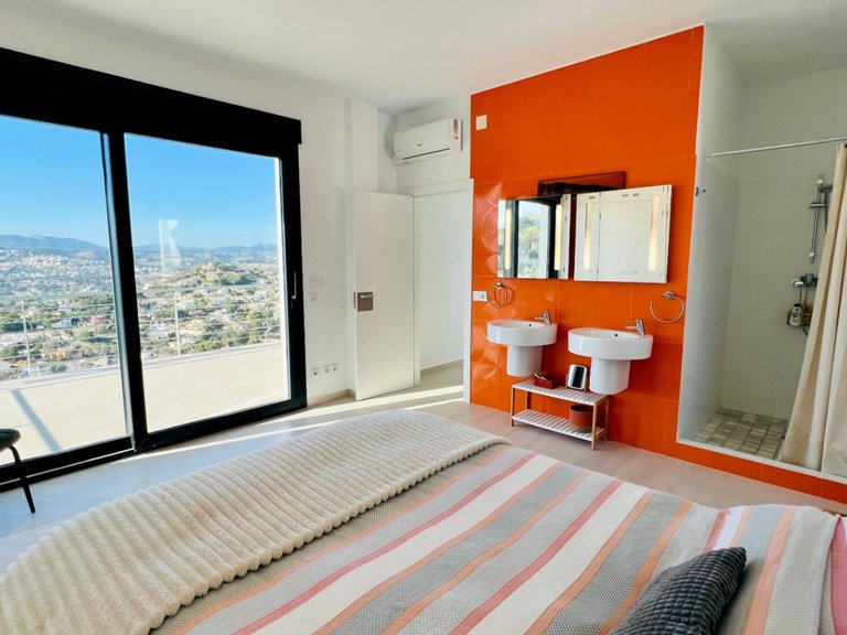 Villa for Sale in Costa Blanca Moraira, Alicante 9