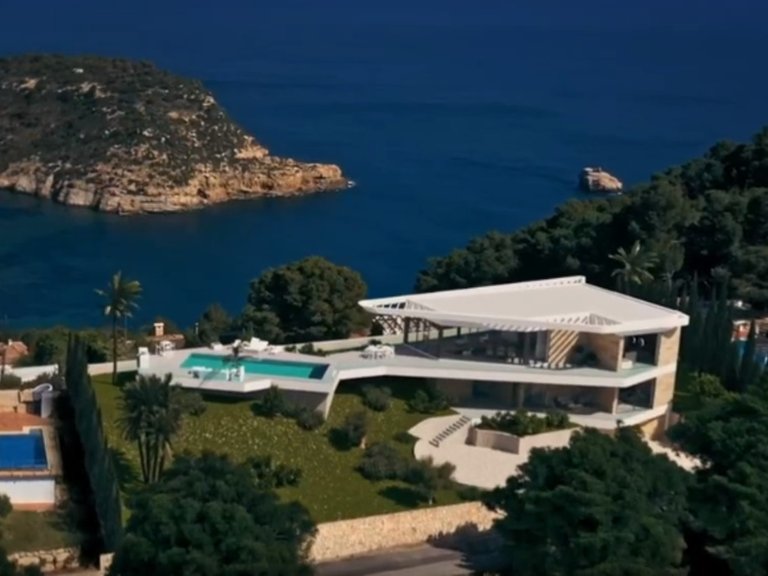 Villa for Sale in Costa Blanca Javea, Alicante 2