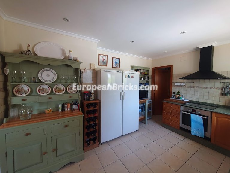 Villa for Sale in Inland, Chella, Valencia 17