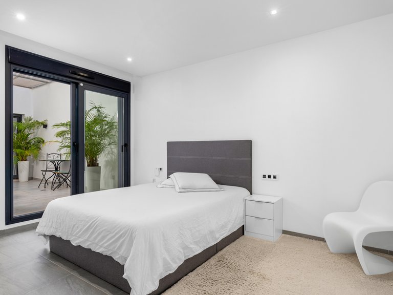 Villa for Sale in Inland San Miguel De Salinas, Alicante 15