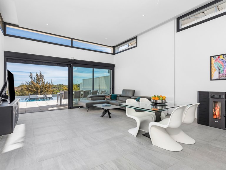Villa for Sale in Inland San Miguel De Salinas, Alicante 7