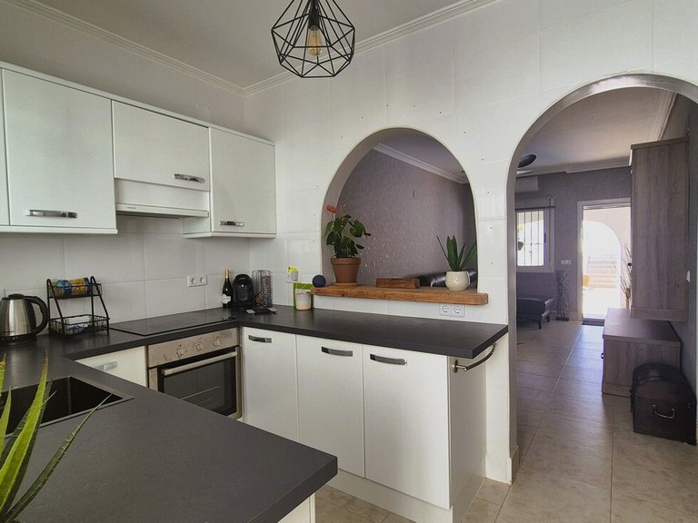 Town House for Sale in Villamartin, Alicante 15