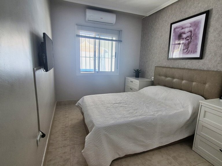 Town House for Sale in Villamartin, Alicante 22