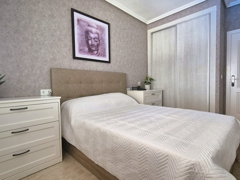 Town House for Sale in Villamartin, Alicante 23