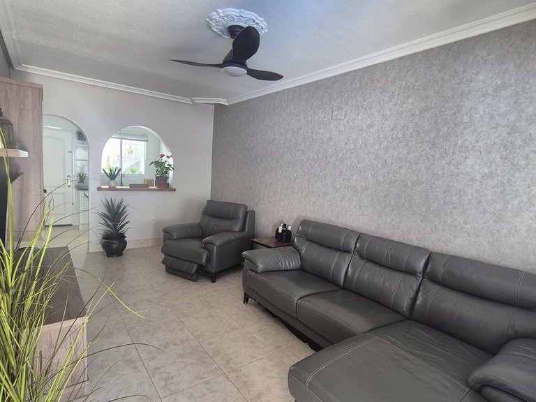 Town House for Sale in San Miguel De Salinas, Alicante 7
