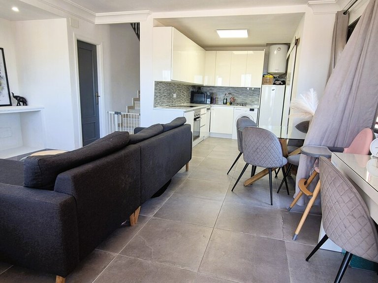 Villa for Sale in Blue Lagoon, Alicante 3
