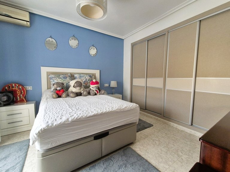 Villa for Sale in Costa Blanca Villamartin, Alicante 30