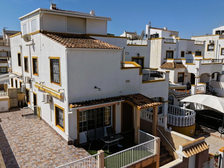 Town House for Sale in Costa Blanca Torrevieja, Alicante 4