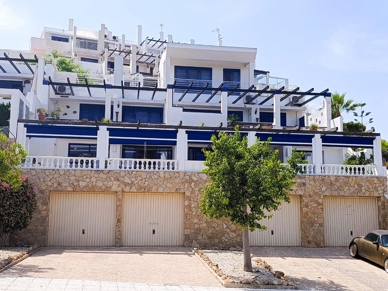 Apartment for Sale in Inland Las Ramblas Golf, Alicante 1
