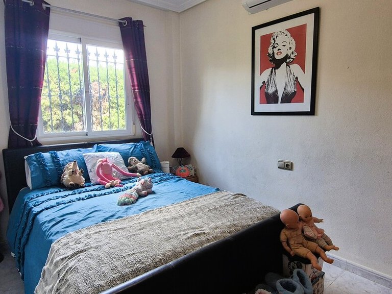 Villa for Sale in Villamartin, Alicante 24