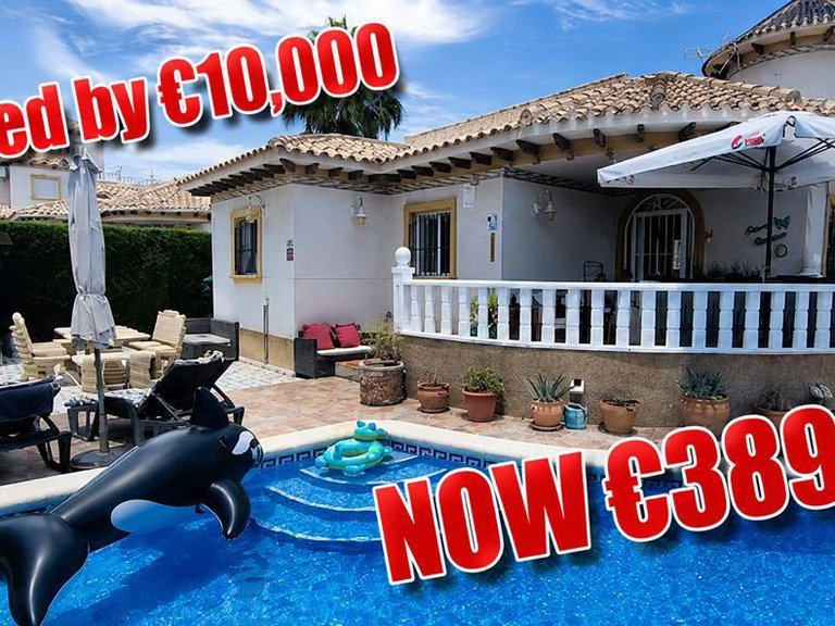 Villa for Sale in Costa Blanca Villamartin, Alicante 1