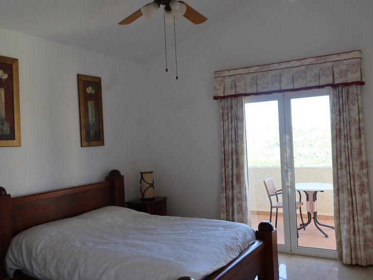 Villa for Sale in  La Sella Golf, Alicante 5