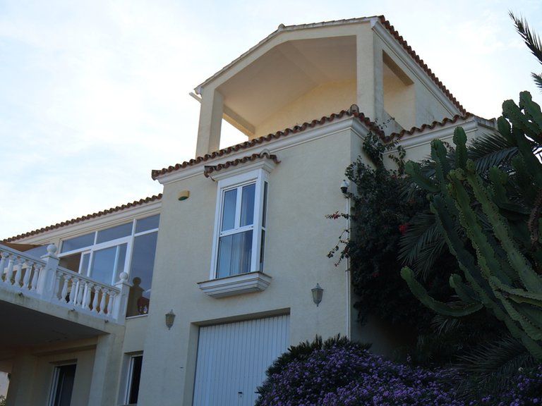 Villa for Sale in  La Sella Golf, Alicante 2