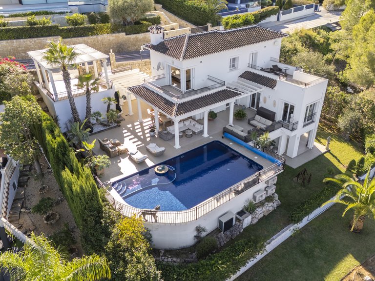 Villa for Sale in Piver Javea, Alicante 1