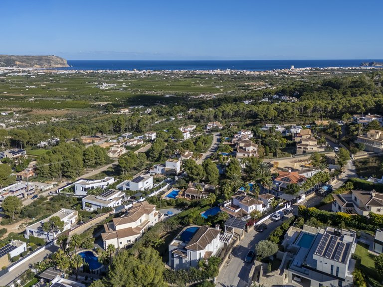 Villa for Sale in Piver Javea, Alicante 3