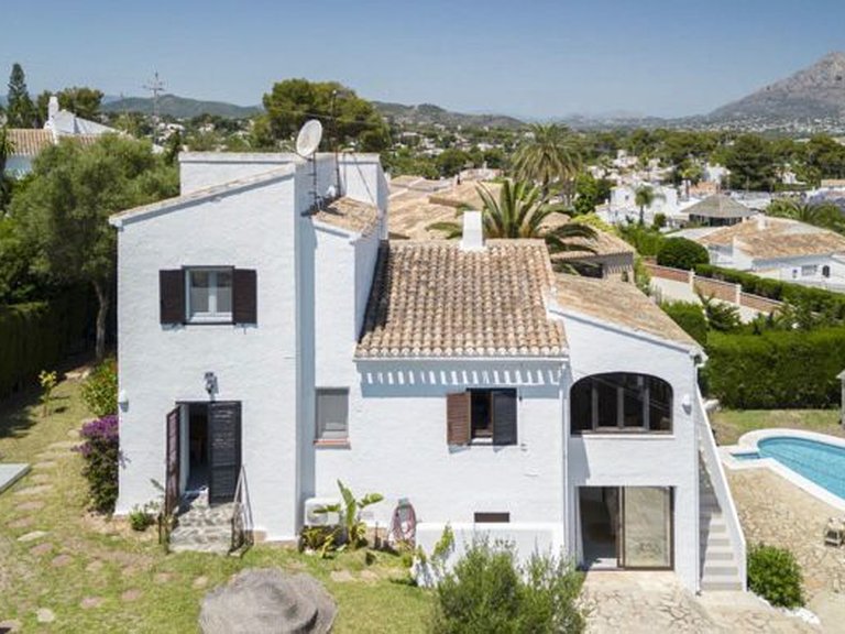 Villa for Sale in  Javea, Alicante 2