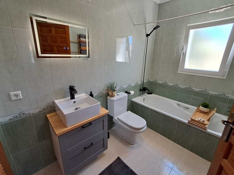 Villa for Sale in  Benitachell / El Poble Nou De Benitatxell, Alicante 14