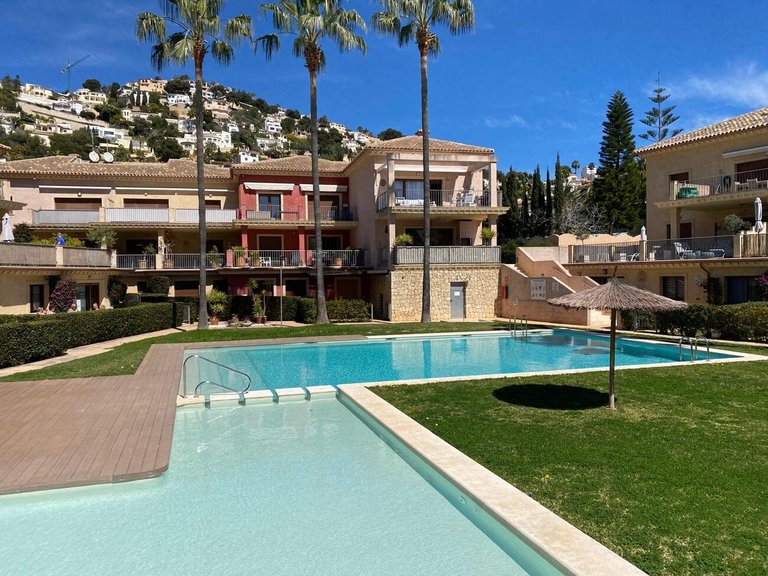 Apartment for Sale in Costa Blanca Benissa Costa, Alicante 1