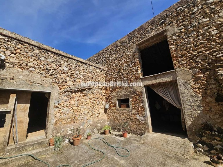 Country House for Sale in Inland, Xativa, Valencia 6