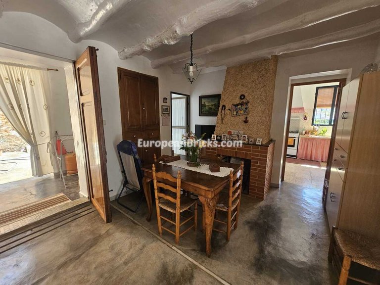 Country House for Sale in Inland, Xativa, Valencia 9