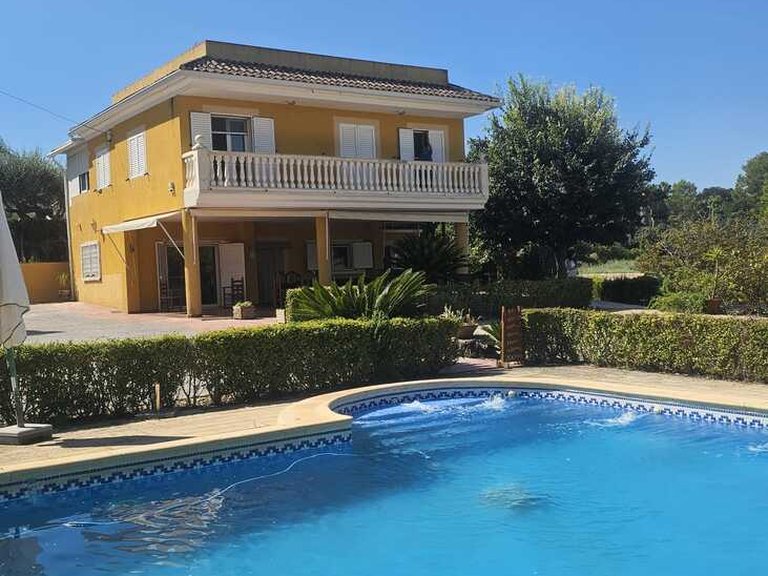 Villa for Rent in BIXQUERT, Xativa, Valencia 6