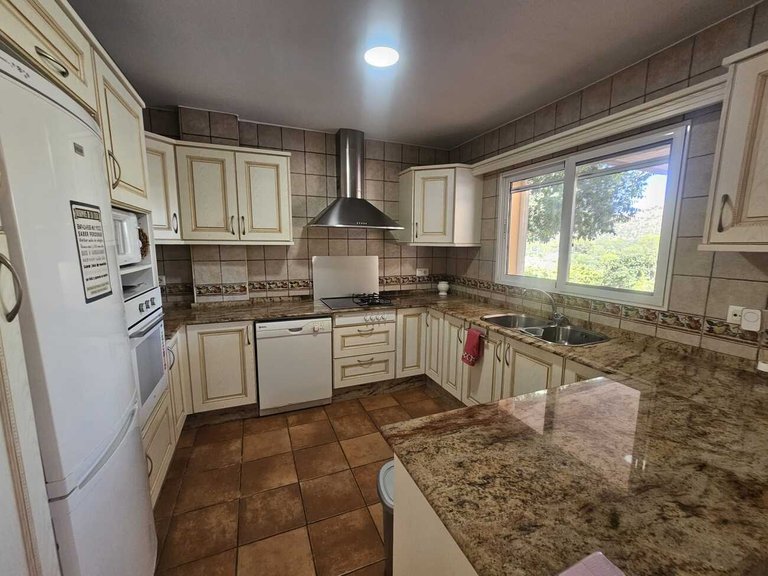 Villa for Rent in BIXQUERT, Xativa, Valencia 12