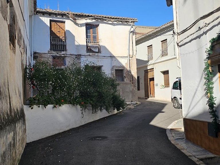 Town House for Sale in Sellent, Xativa, Valencia 1
