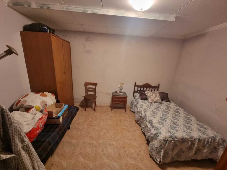 Town House for Sale in Inland, Navarres, Valencia 5