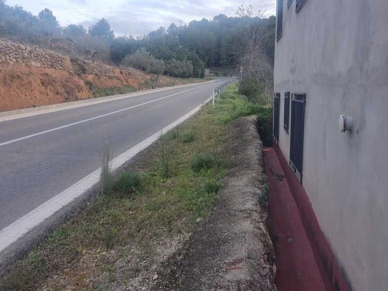 Town House for Sale in Inland, Navarres, Valencia 36
