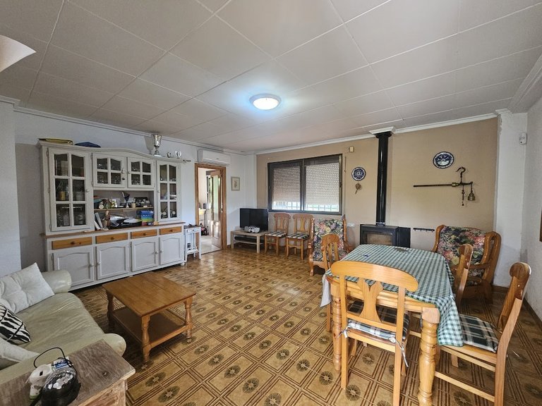 Country House for Sale in L'Alcudia de Crespins, Canals, Valencia 4