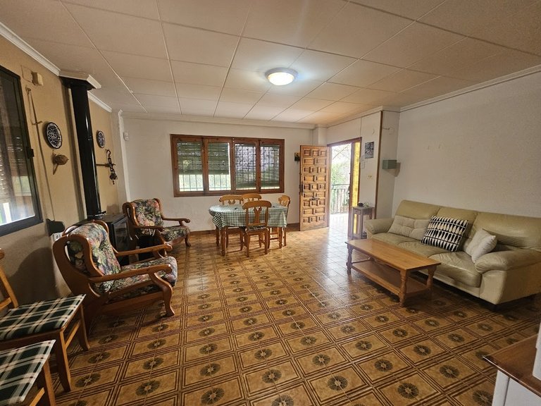 Country House for Sale in L'Alcudia de Crespins, Canals, Valencia 6