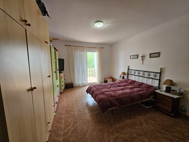 Country House for Sale in Inland, Chella, Valencia 17