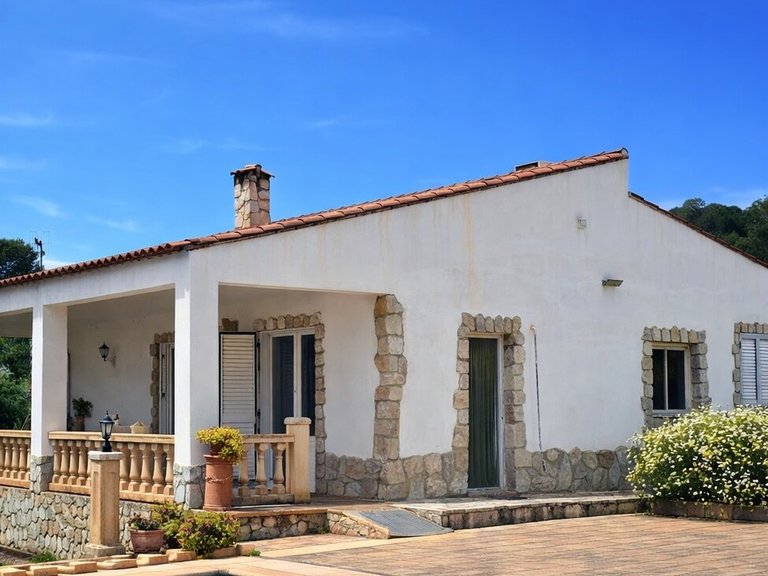 Country House for Sale in Inland, Chella, Valencia 3