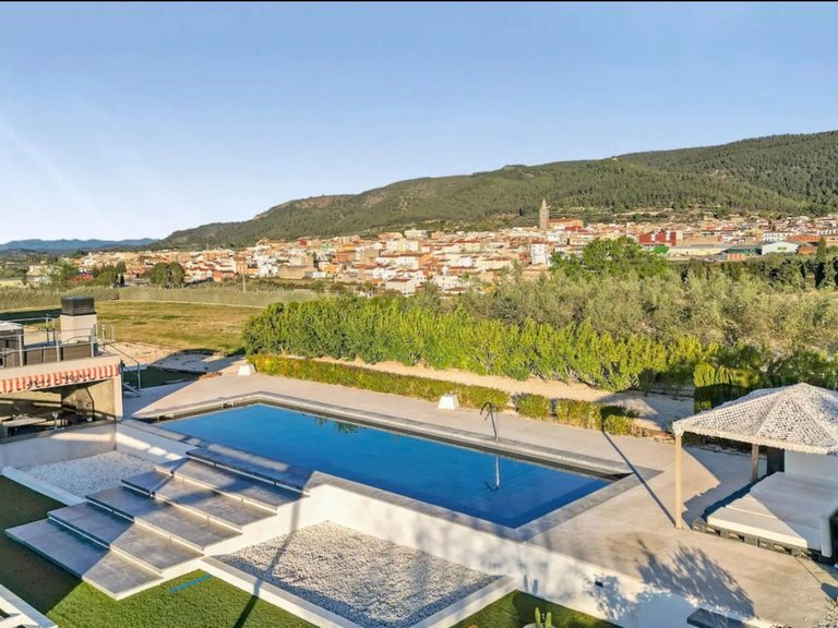Country House for Sale in Inland, Enguera, Valencia 4