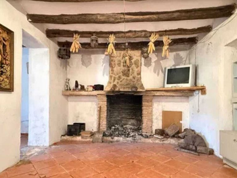 Country House for Sale in Pla de Corrals, Xativa, Valencia 7