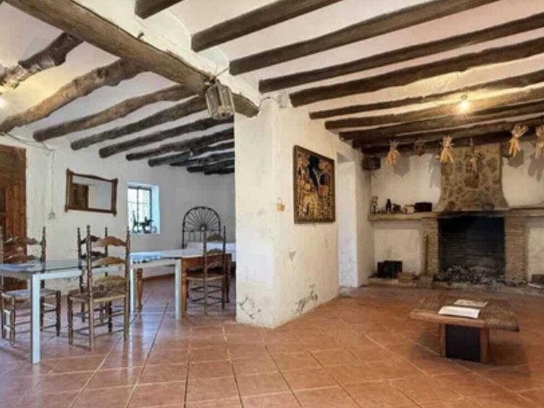 Country House for Sale in Pla de Corrals, Xativa, Valencia 6