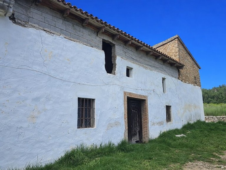Country House for Sale in Pla de Corrals, Xativa, Valencia 3
