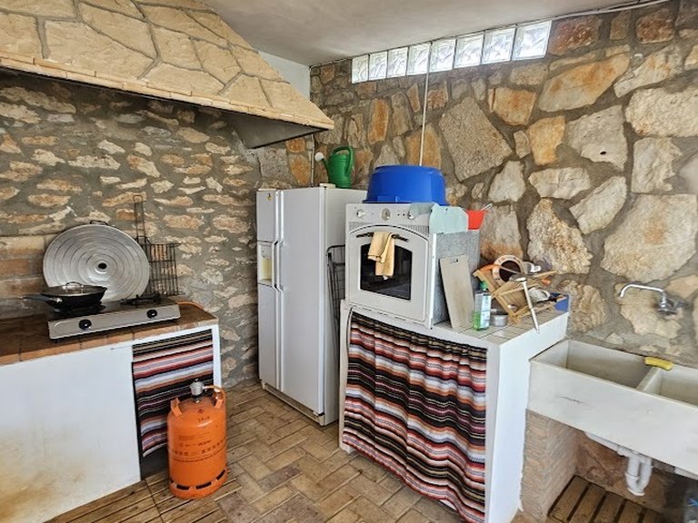 Country House for Sale in Canal De Navarres, Valencia 8