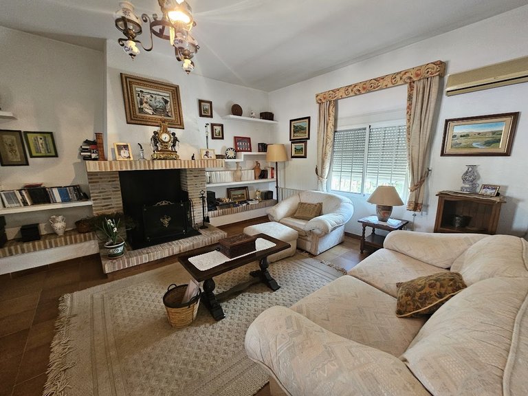 Country House for Sale in Inland, Canals, Valencia 9