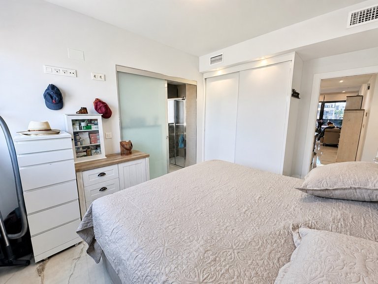 Apartment for Sale in Costa Blanca Los Almendros (orihuela-costa), Alicante 13