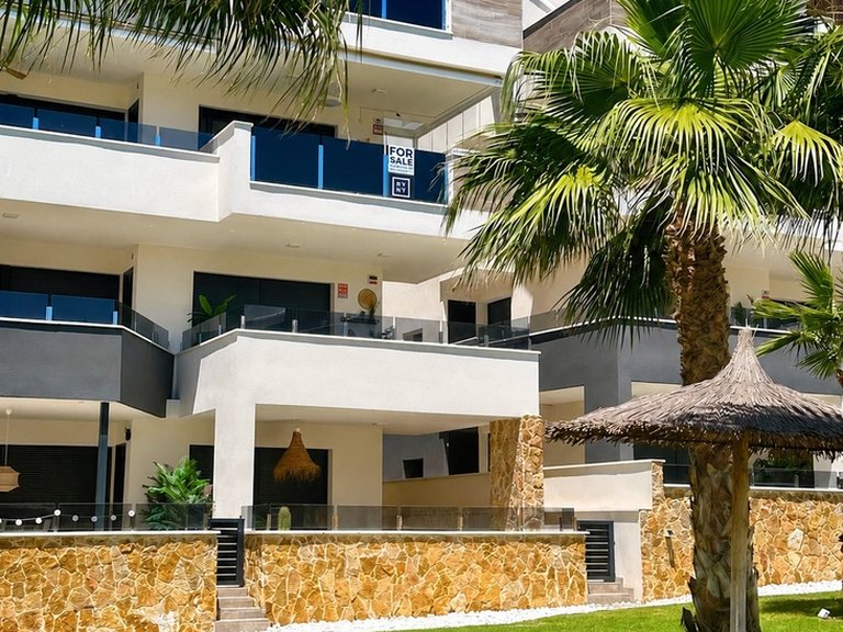 Apartment for Sale in Costa Blanca Los Almendros (orihuela-costa), Alicante 26