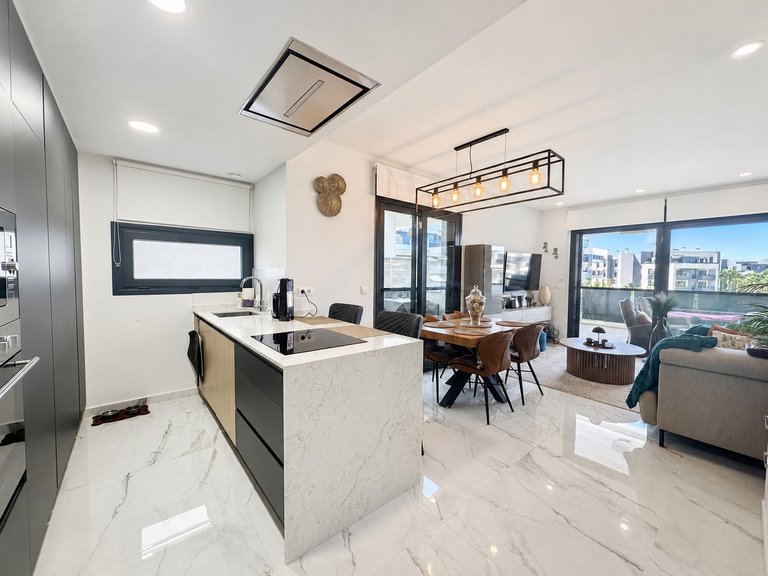 Apartment for Sale in Costa Blanca Los Almendros (orihuela-costa), Alicante 8