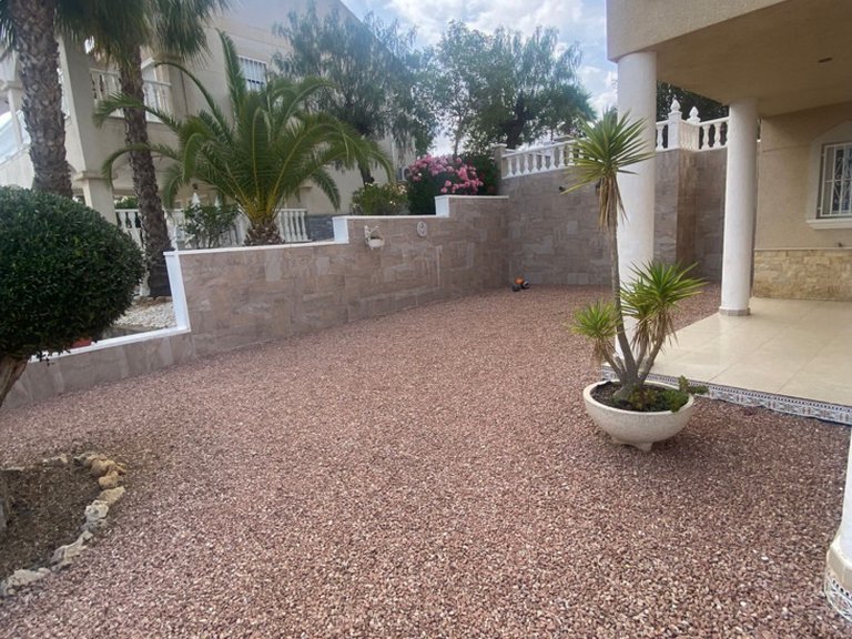 Villa for Sale in Inland Algorfa, Alicante 14