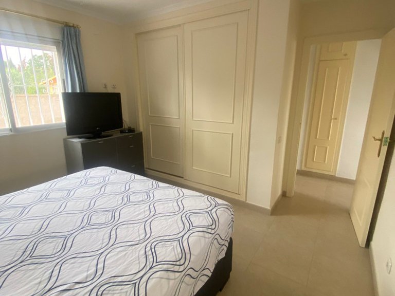 Villa for Sale in Inland Algorfa, Alicante 33