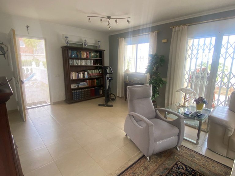 Villa for Sale in Inland Algorfa, Alicante 30