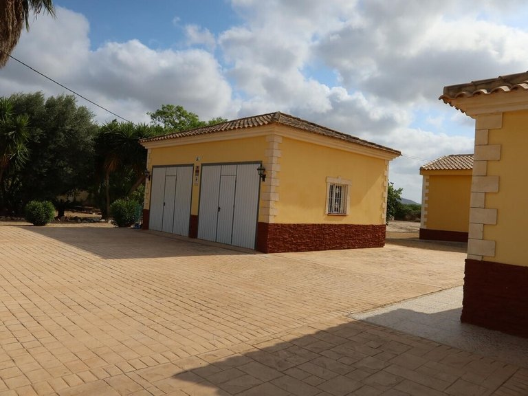 Apartment for Sale in Inland Orihuela, Alicante 42