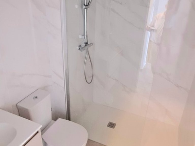 Apartment for Sale in Costa Blanca Playa Flamenca, Alicante 16