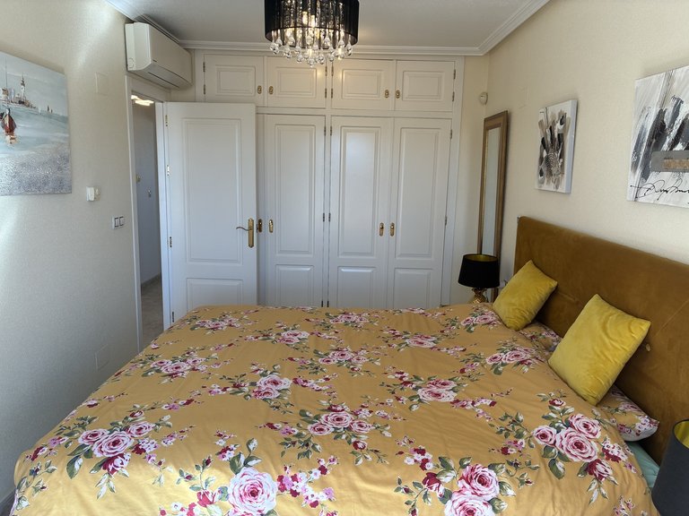 Apartment for Sale in Costa Blanca Orihuela Costa, Alicante 16