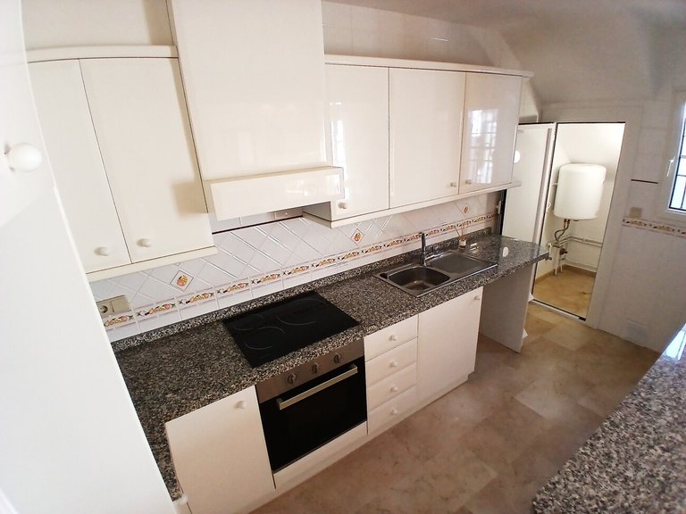 Villa for Sale in Villamartin, Alicante 10