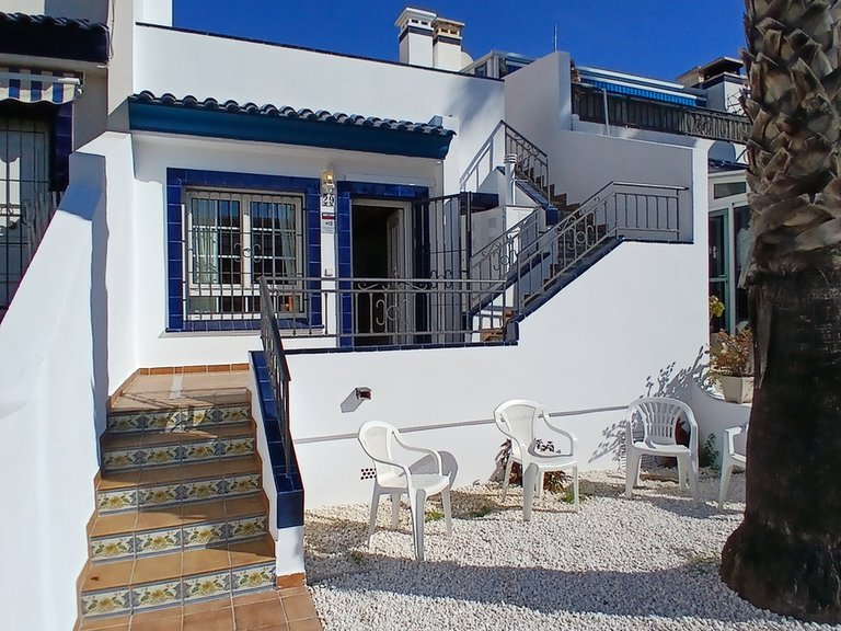 Villa for Sale in Villamartin, Alicante 3